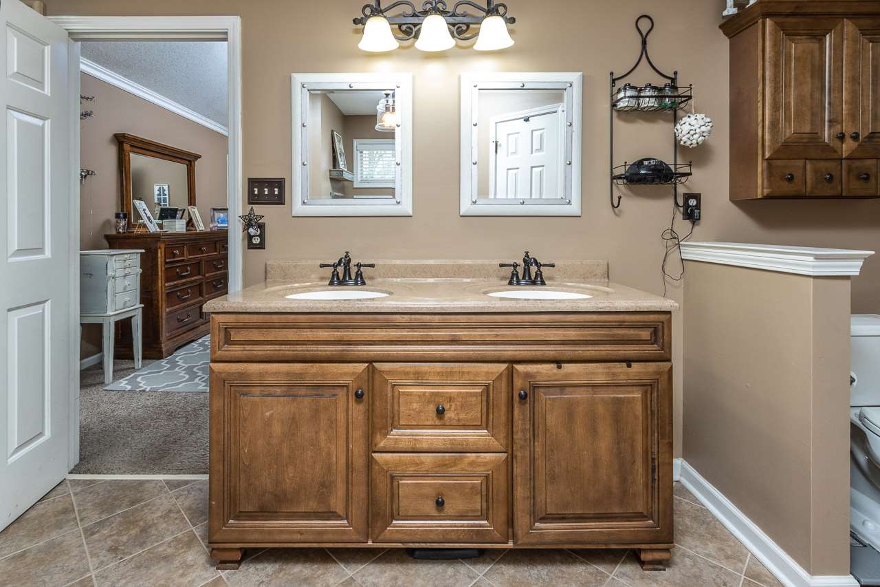 8194 Rockbridge Road Bartlett, TN 38002 - Photo 14 of 23 Gallery Image 14