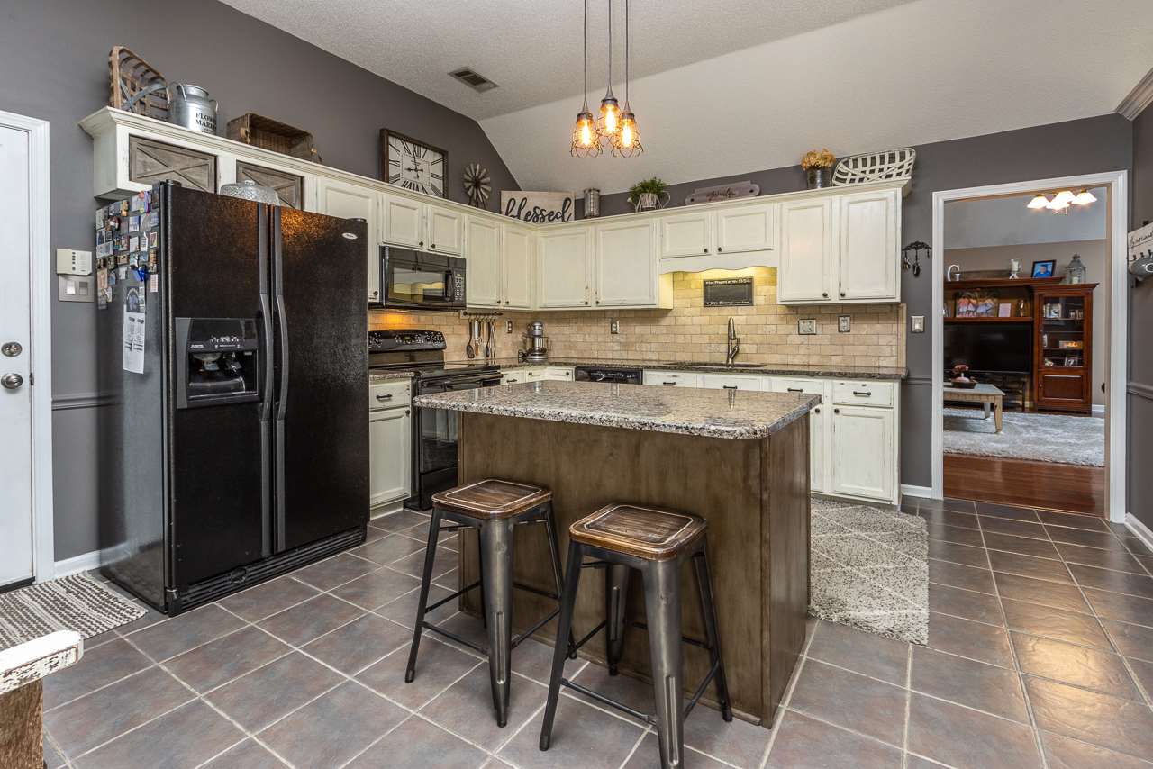 8194 Rockbridge Road Bartlett, TN 38002 - Photo 10 of 23 Gallery Image 10