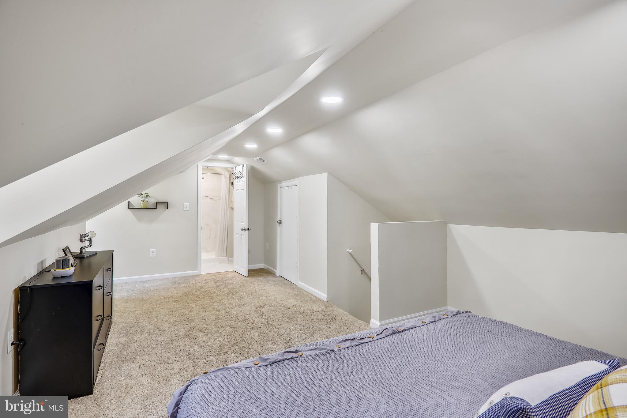 7735 Emerson Road Hyattsville, MD 20784 - Photo 24 of 44 Gallery Image 24