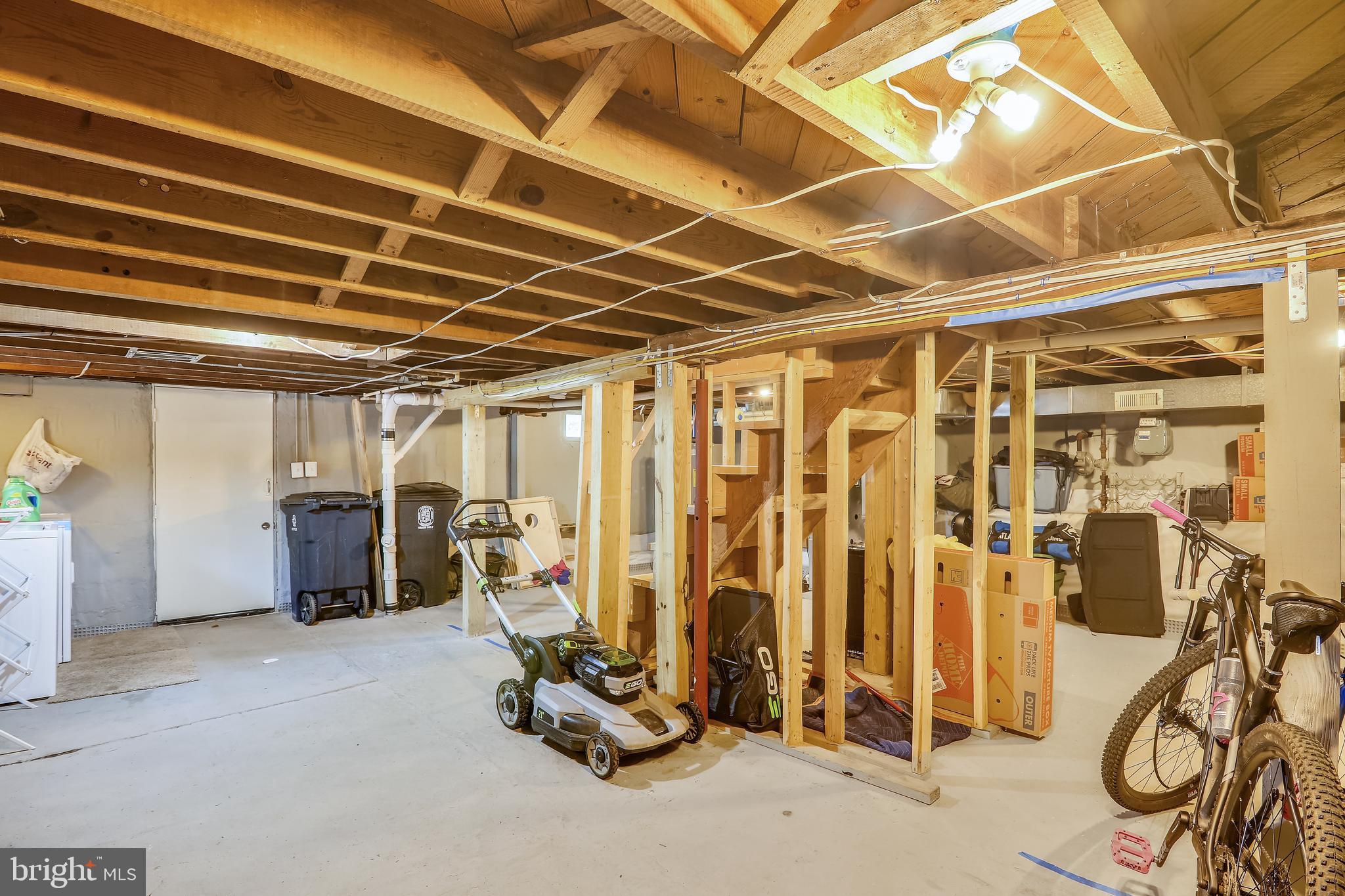 7735 Emerson Road Hyattsville, MD 20784 - Photo 27 of 44 Gallery Image 27