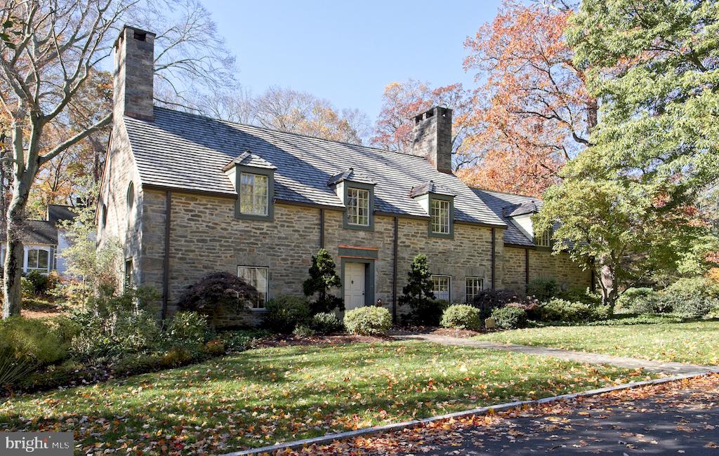 150 Guernsey Road Swarthmore, PA 19081 - Photo 2 of 26 Exterior Front