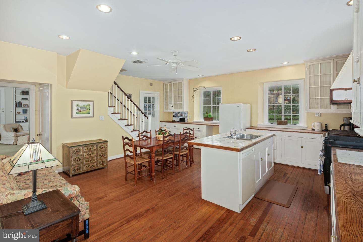 150 Guernsey Road Swarthmore, PA 19081 - Photo 14 of 26 Kitchen
