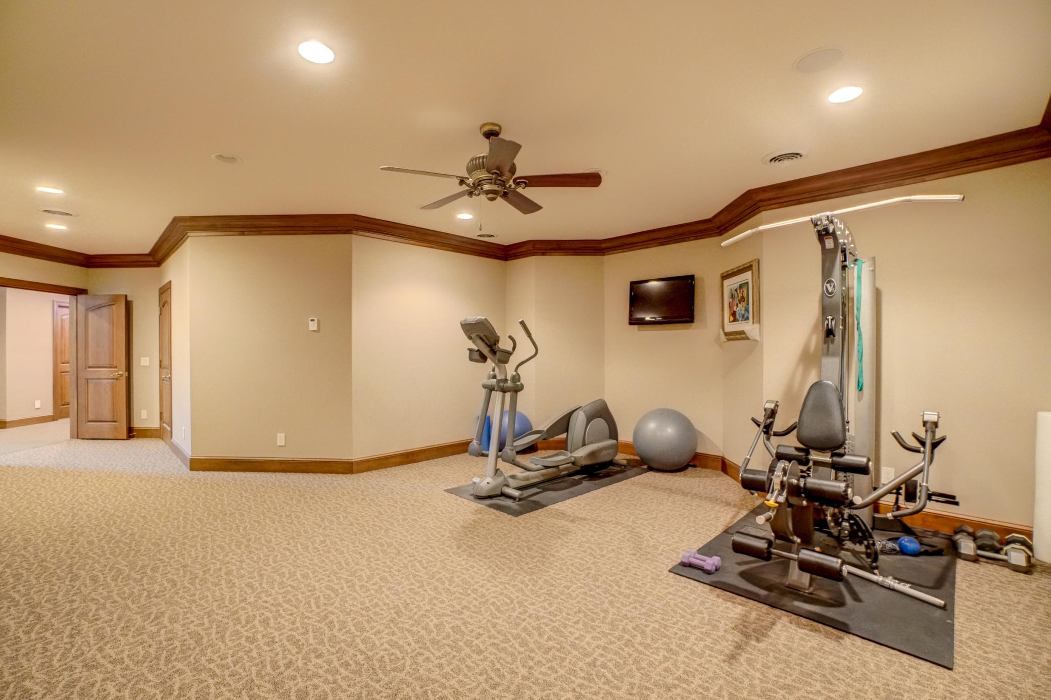 327 Lindsay Road Hudson, WI 54016 - Photo 35 of 48