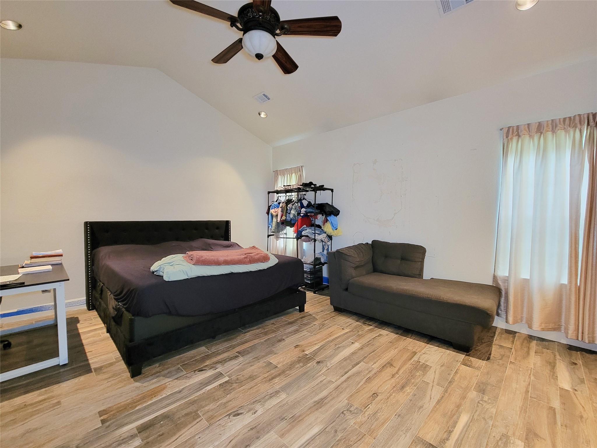 2011 Old Ox Road Spring, TX 77386 - Photo 4 of 38 a living room with furniture and a wooden floor