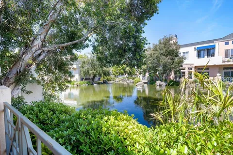 $1,648,000 | 803 Lakeshore Dr., Redwood City, CA 94065