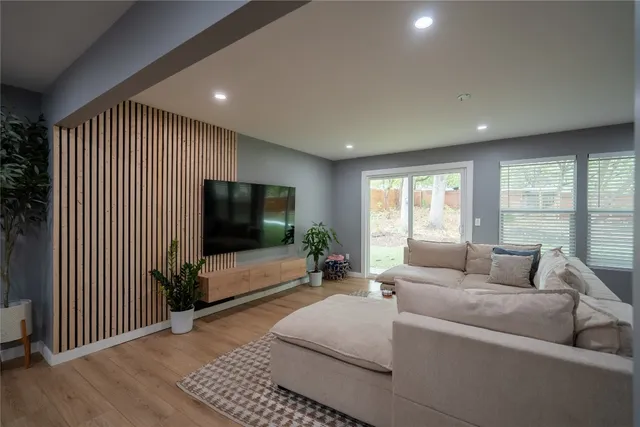 $549,900 | 1712 Alleghany Drive, Austin, TX 78741