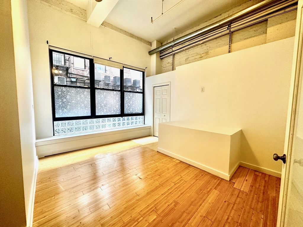 121 Beach Street, Unit 105 Boston, MA 02111 - Photo 6 of 16