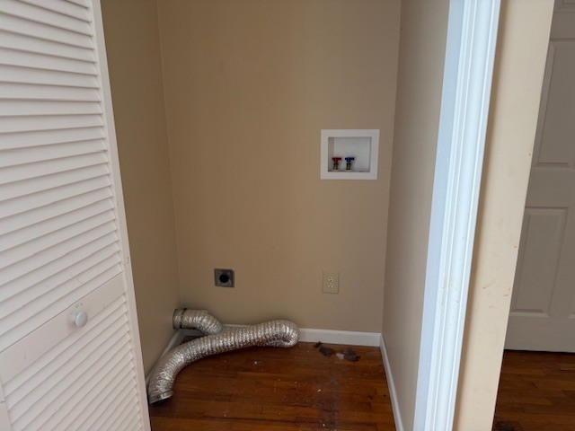 302 West Ward Street Energy, IL 62933 - Photo 13 of 37 a view of bedroom