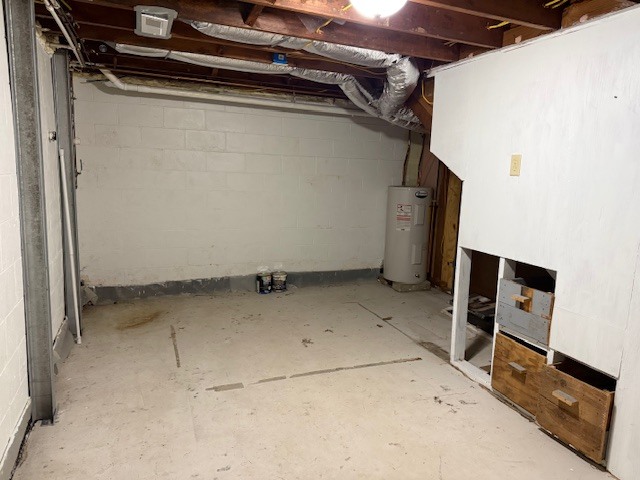 302 West Ward Street Energy, IL 62933 - Photo 23 of 37 a view of utility room