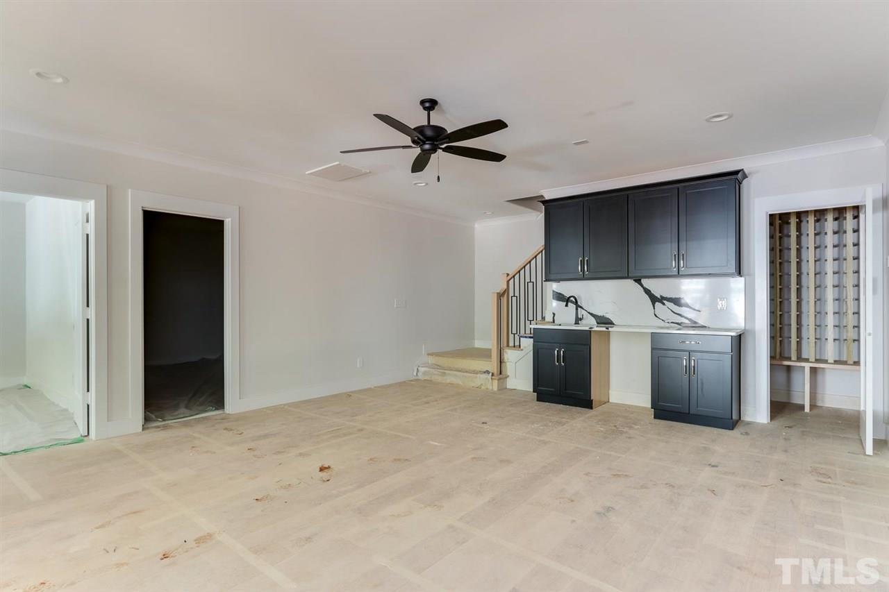 121 Dartmouth Road Raleigh, NC 27609 - Photo 14 of 30