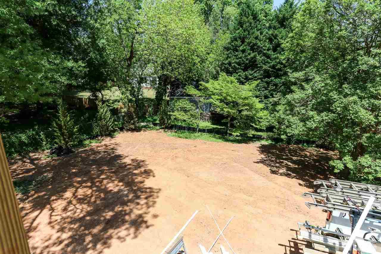 121 Dartmouth Road Raleigh, NC 27609 - Photo 18 of 30