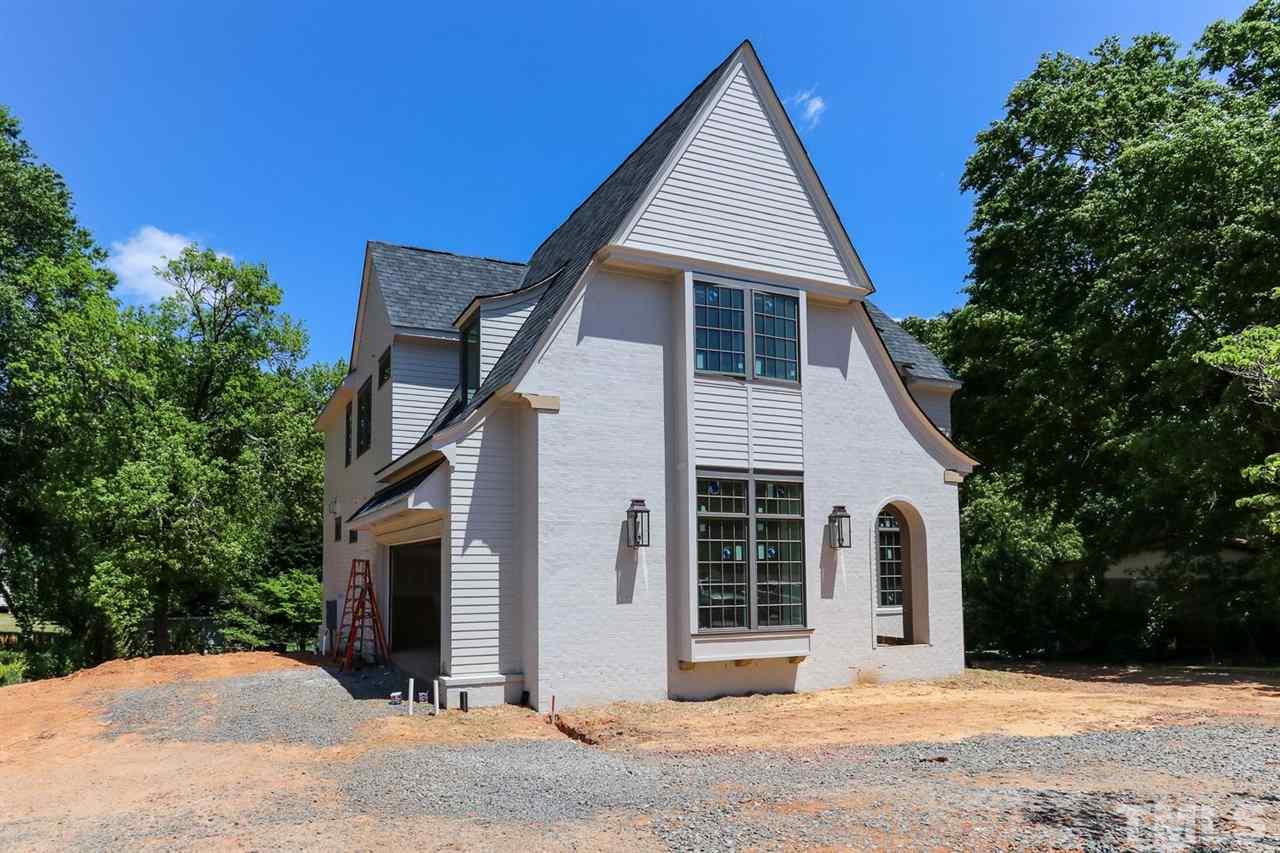 121 Dartmouth Road Raleigh, NC 27609 - Photo 3 of 30