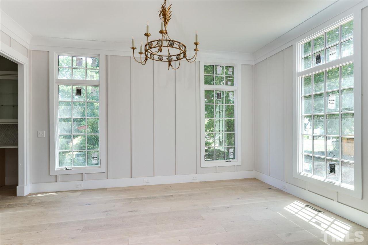 121 Dartmouth Road Raleigh, NC 27609 - Photo 4 of 30
