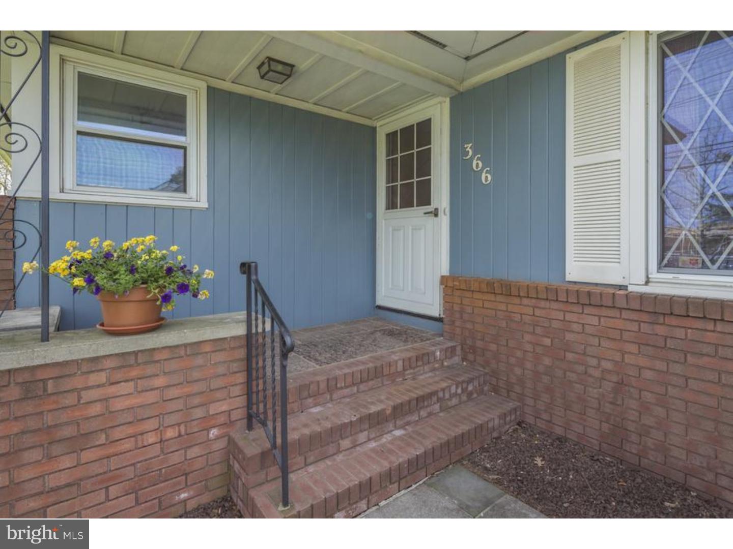 366 North Harrison Street Princeton, NJ 08540 - Photo 3 of 25 Porch