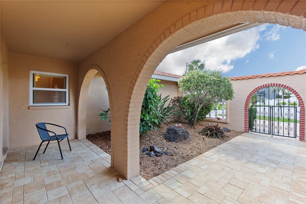 4964 South Shore Drive New Port Richey, FL 34652 - Photo 7 of 69