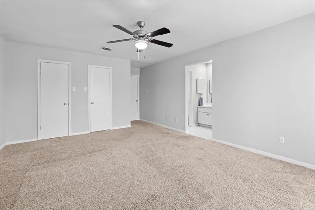 $2,100 | 10327 Gladewood Drive, Houston, TX 77041