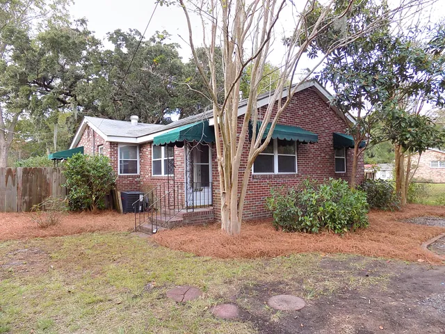 $469,500 | 3034 Maybank Highway, Johns Island, SC 29455