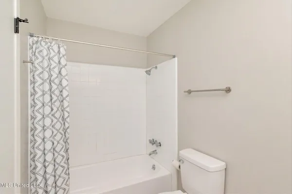 $325,000 | 8045 Oak Hill Drive, Semmes, AL 36575