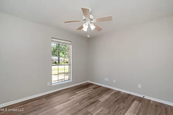 $325,000 | 8045 Oak Hill Drive, Semmes, AL 36575