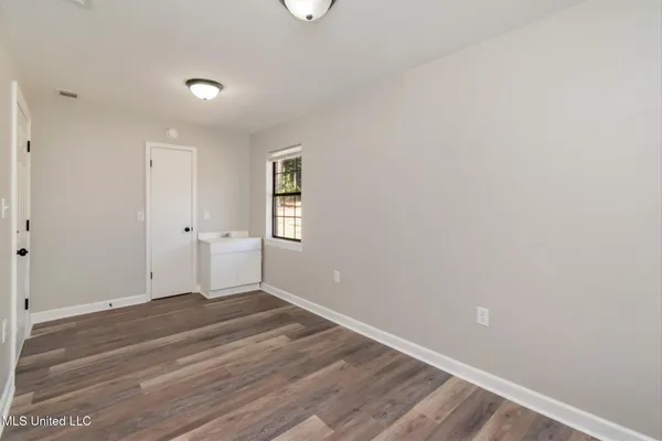 $325,000 | 8045 Oak Hill Drive, Semmes, AL 36575
