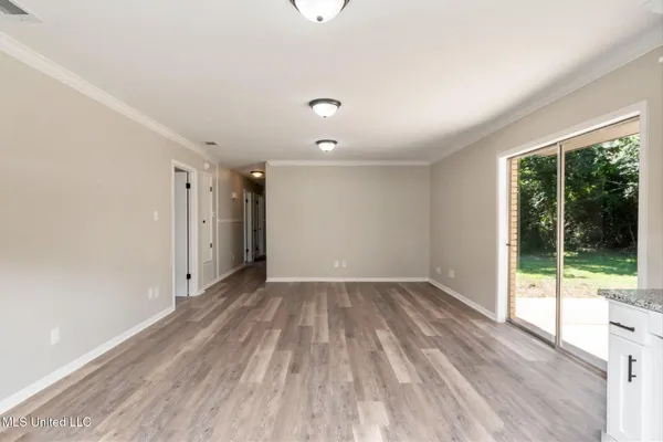 $325,000 | 8045 Oak Hill Drive, Semmes, AL 36575