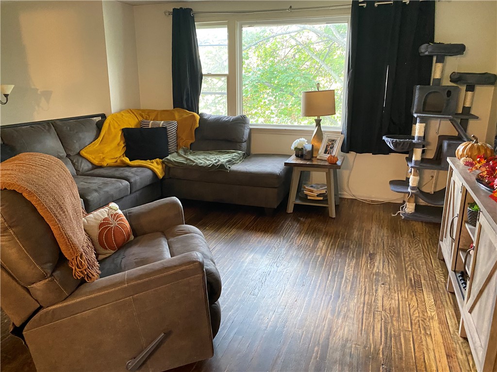 263 Edgett Street Arcadia, NY 14513 - Photo 7 of 26 Living Room