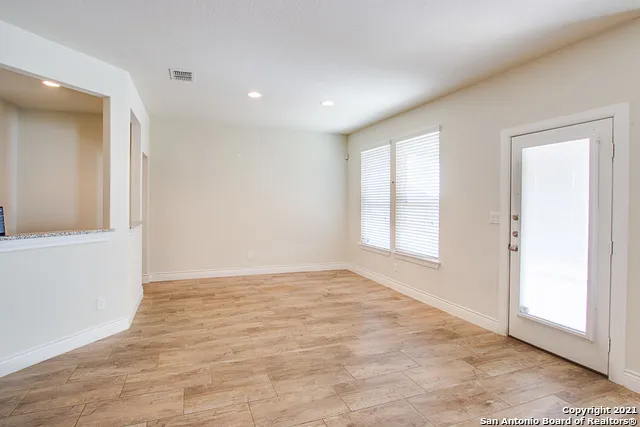 $3,000 | 2839 Running Fawn, San Antonio, TX 78261