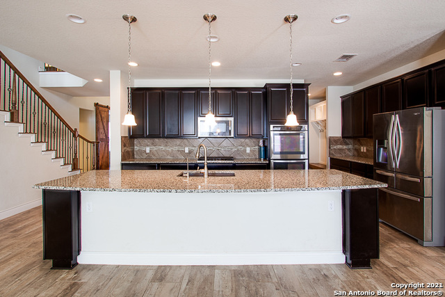 2839 Running Fawn San Antonio, TX 78261 - Photo 8 of 38