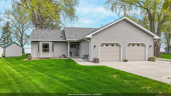$799,900 | 9302 Blanco Road, Winneconne, WI 54986
