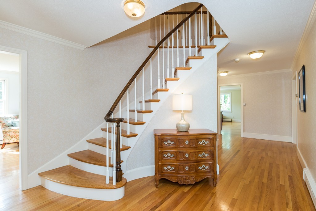 34 Greenwich Road Longmeadow, MA 01106 - Photo 17 of 30 Gallery Image 17