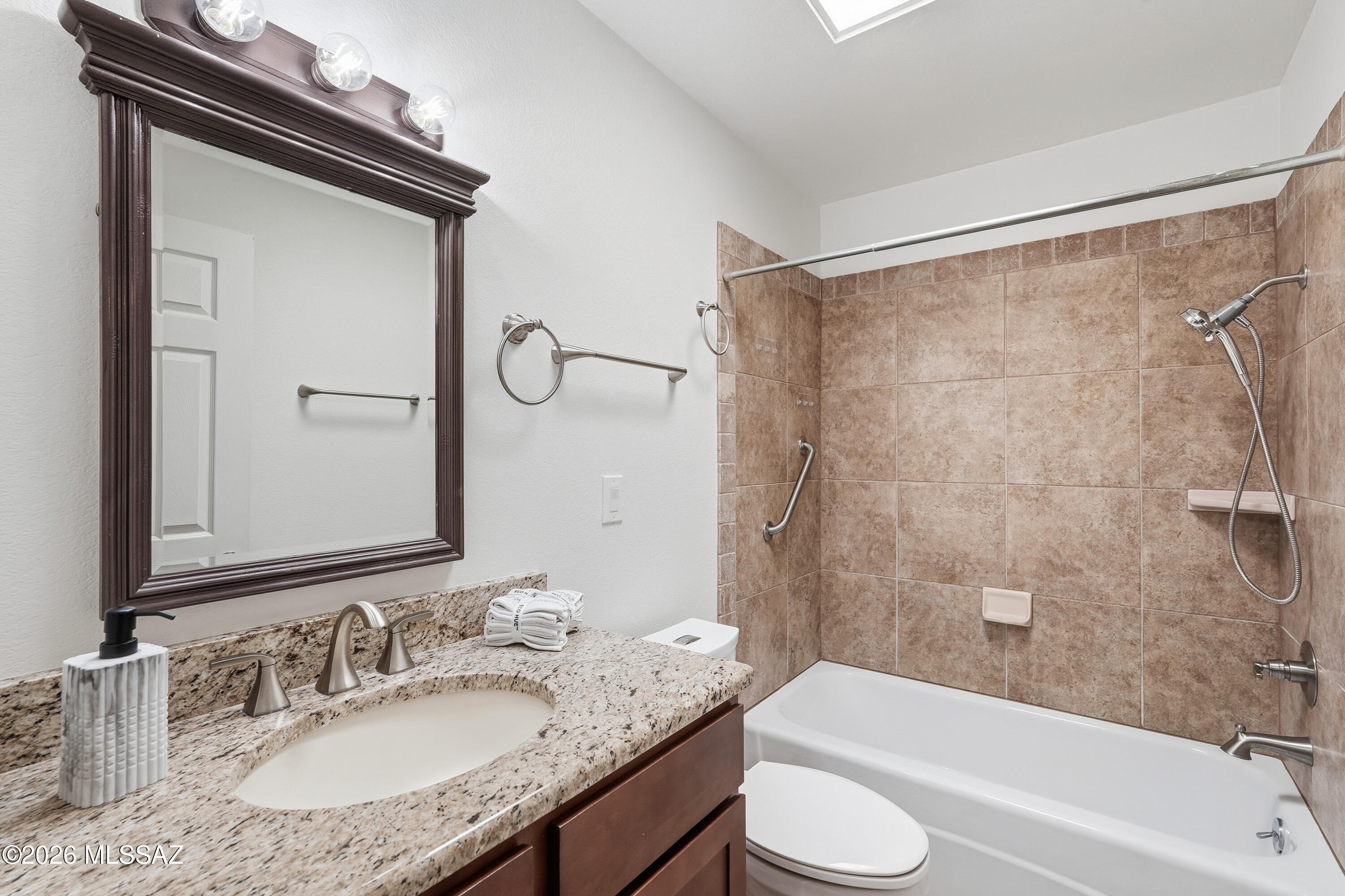 660 East River Road, Unit W Tucson, AZ 85704 - Photo 23 of 33 036_ListerPros