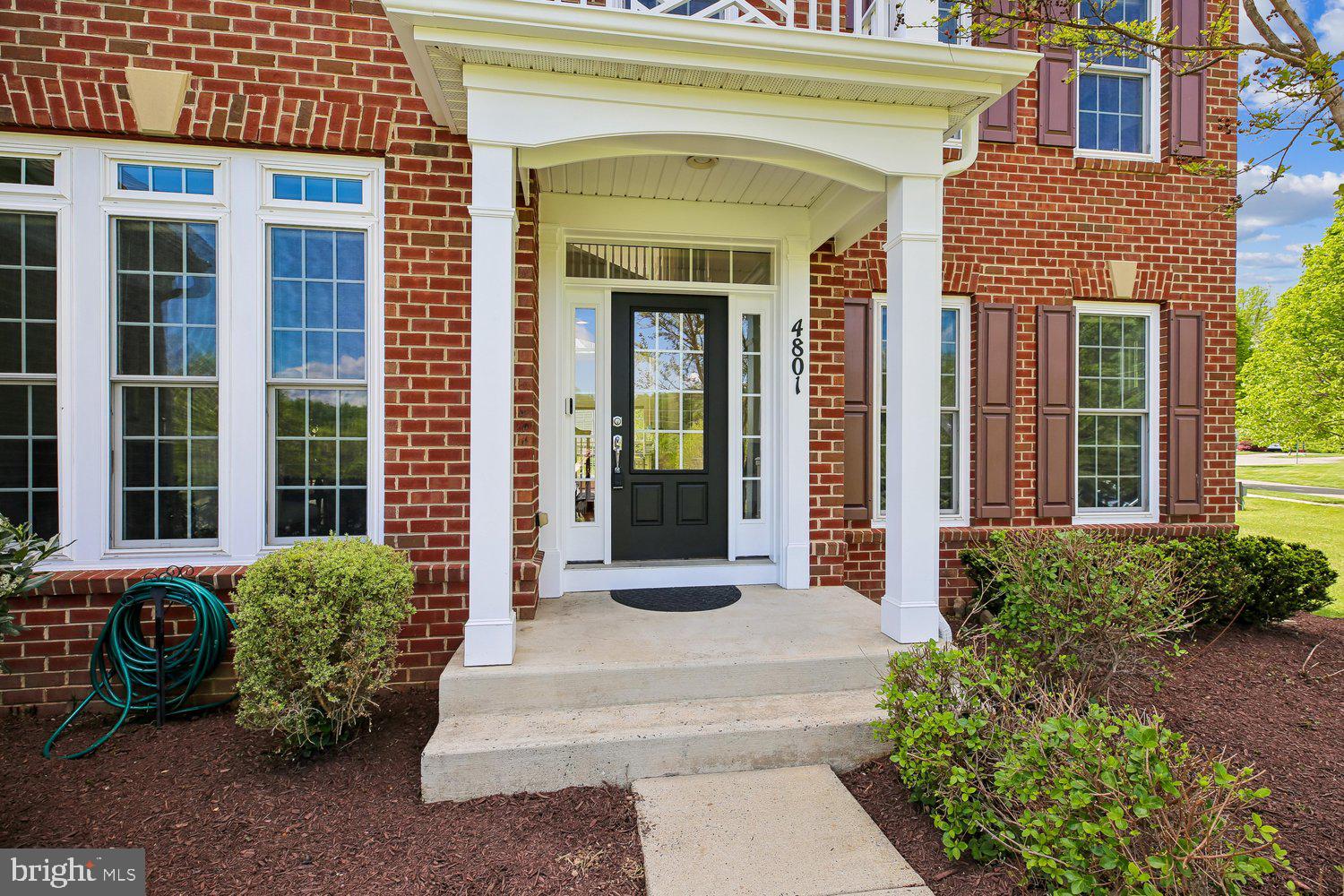4801 Fair Hill Road Olney, MD 20832 - Photo 3 of 90 Front Portico