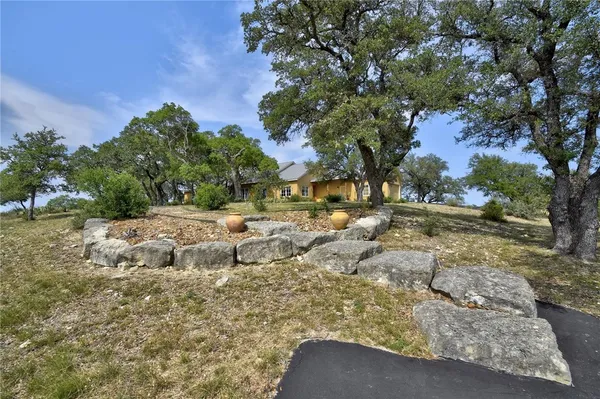 $1,049,000 | 793 Kendall Jackson, Comfort, TX 78013