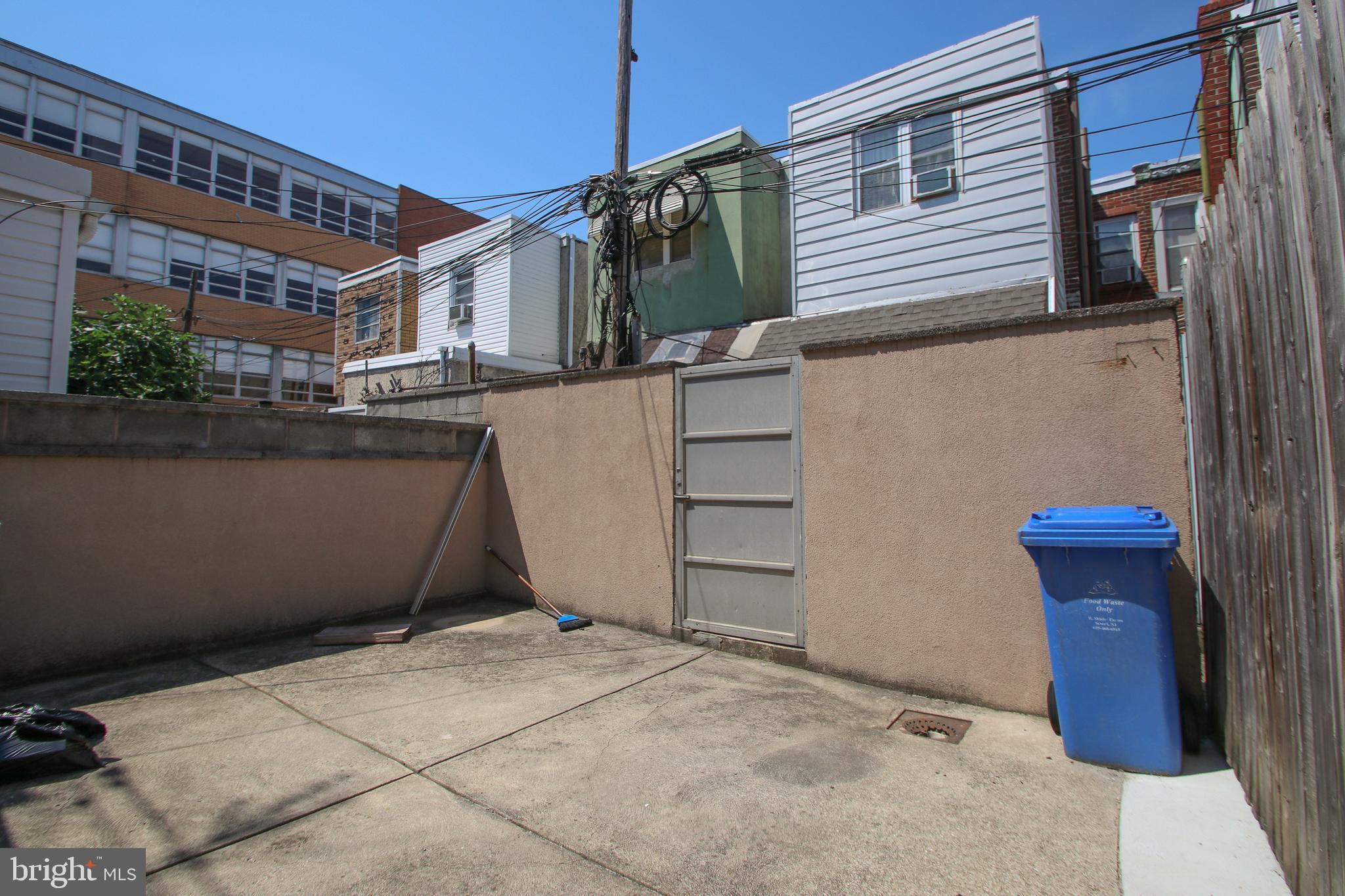 1227 Tree Street Philadelphia, PA 19148 - Photo 3 of 24 Gallery Image 3