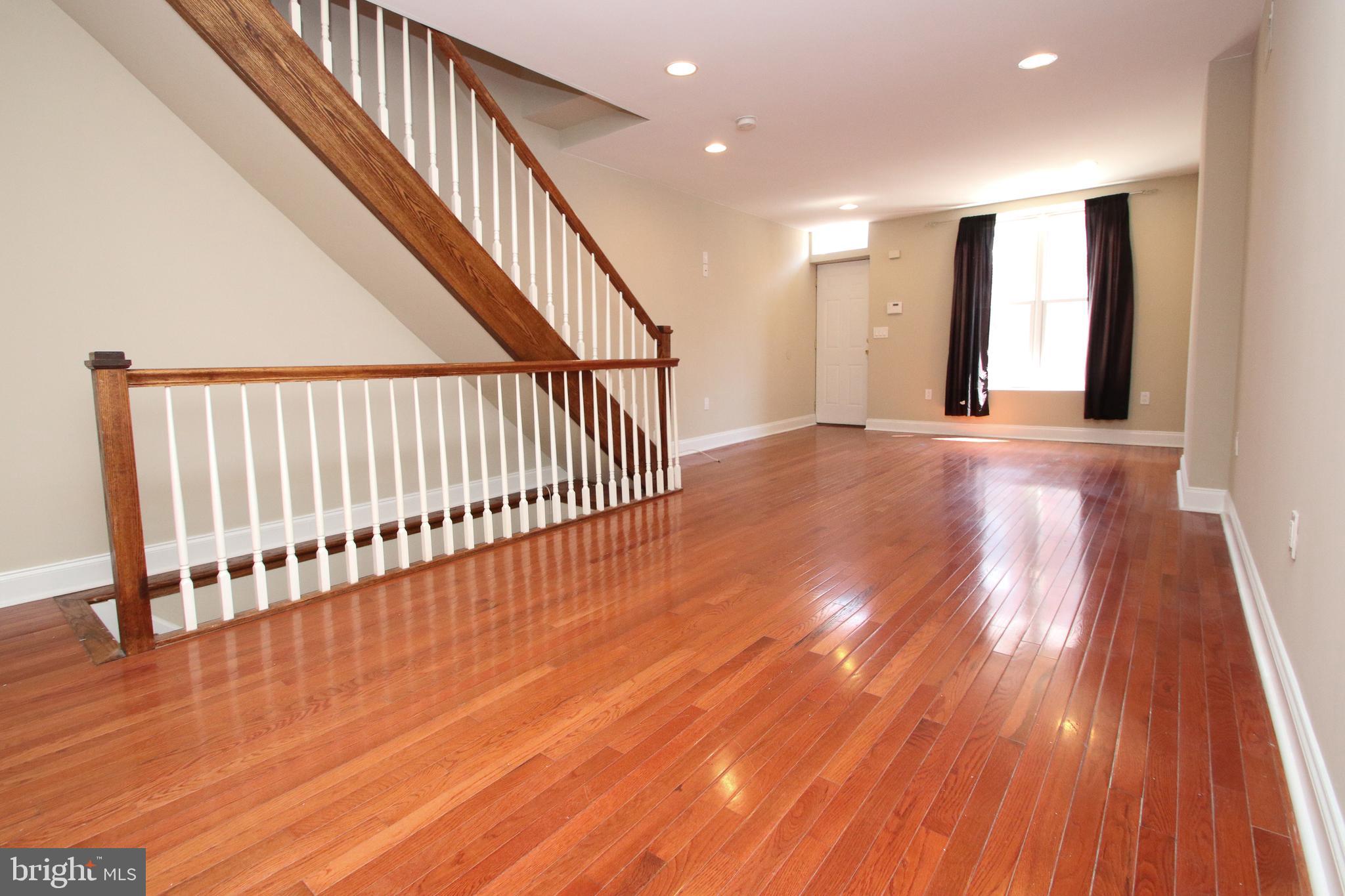 1227 Tree Street Philadelphia, PA 19148 - Photo 6 of 24 Gallery Image 6