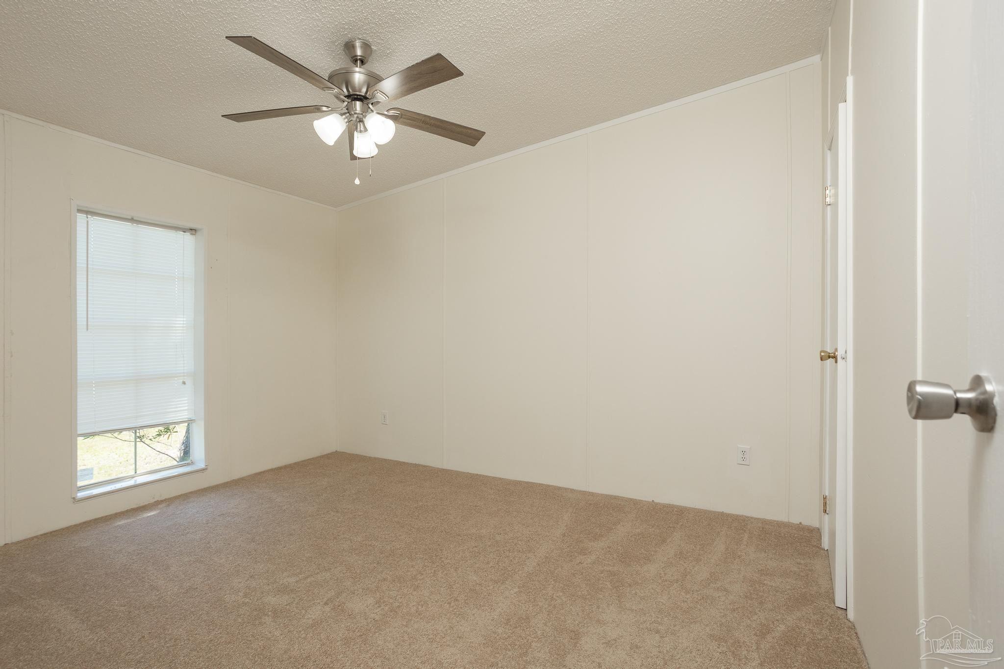 1945 Reagan Road Navarre, FL 32566 - Photo 13 of 39 Gallery Image 13