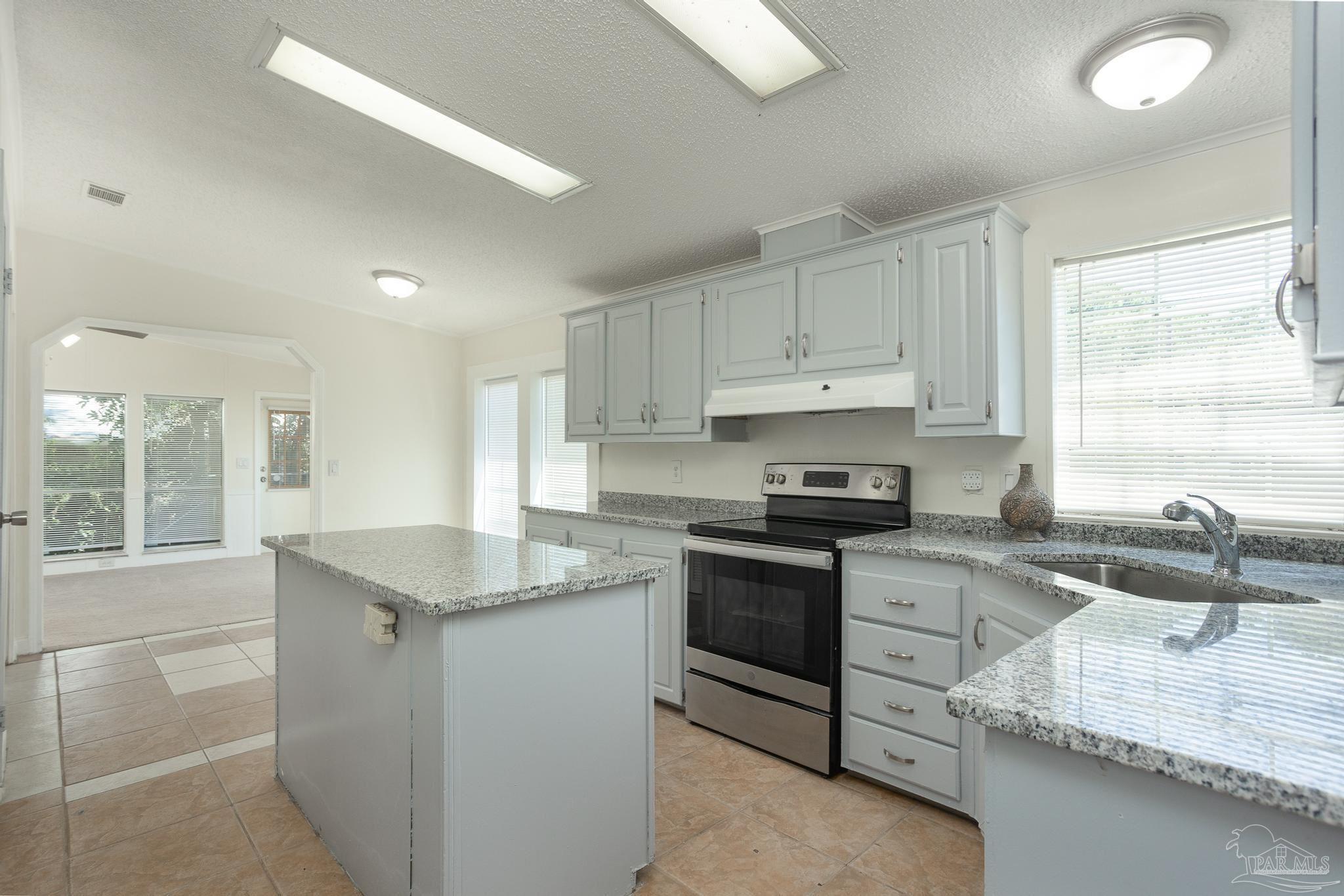 1945 Reagan Road Navarre, FL 32566 - Photo 16 of 39 Gallery Image 16
