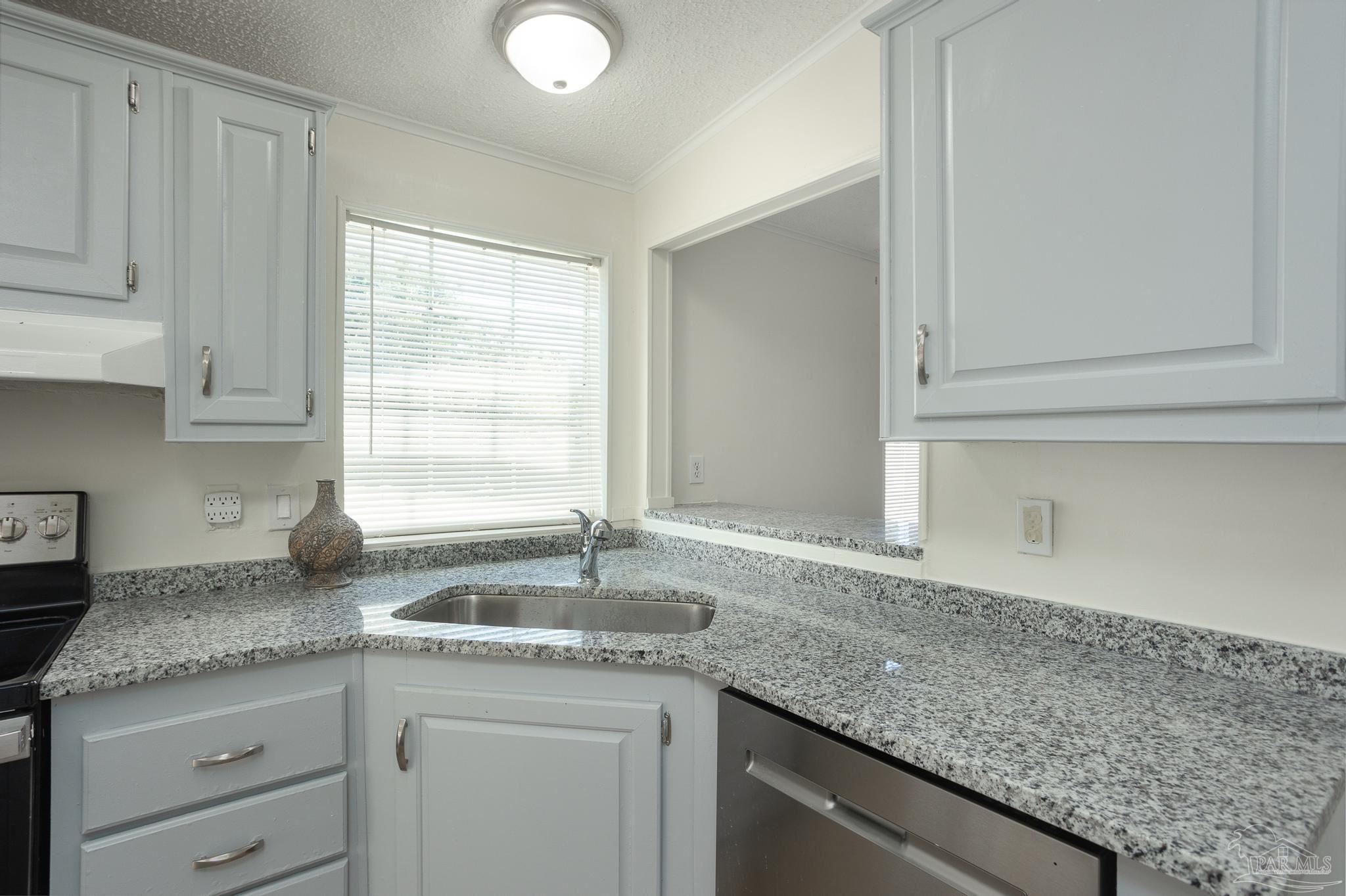 1945 Reagan Road Navarre, FL 32566 - Photo 17 of 39 Gallery Image 17