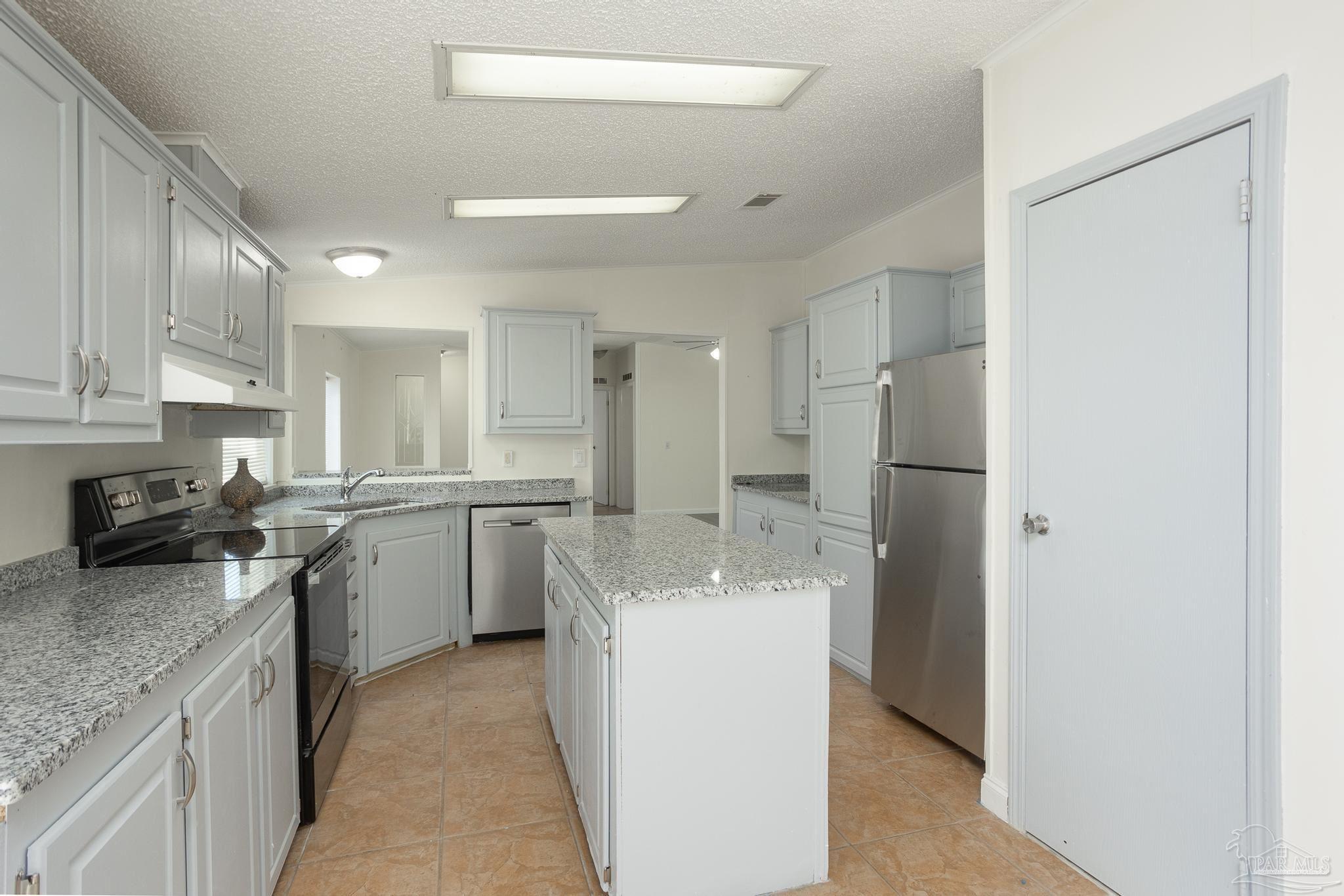 1945 Reagan Road Navarre, FL 32566 - Photo 21 of 39 Gallery Image 21