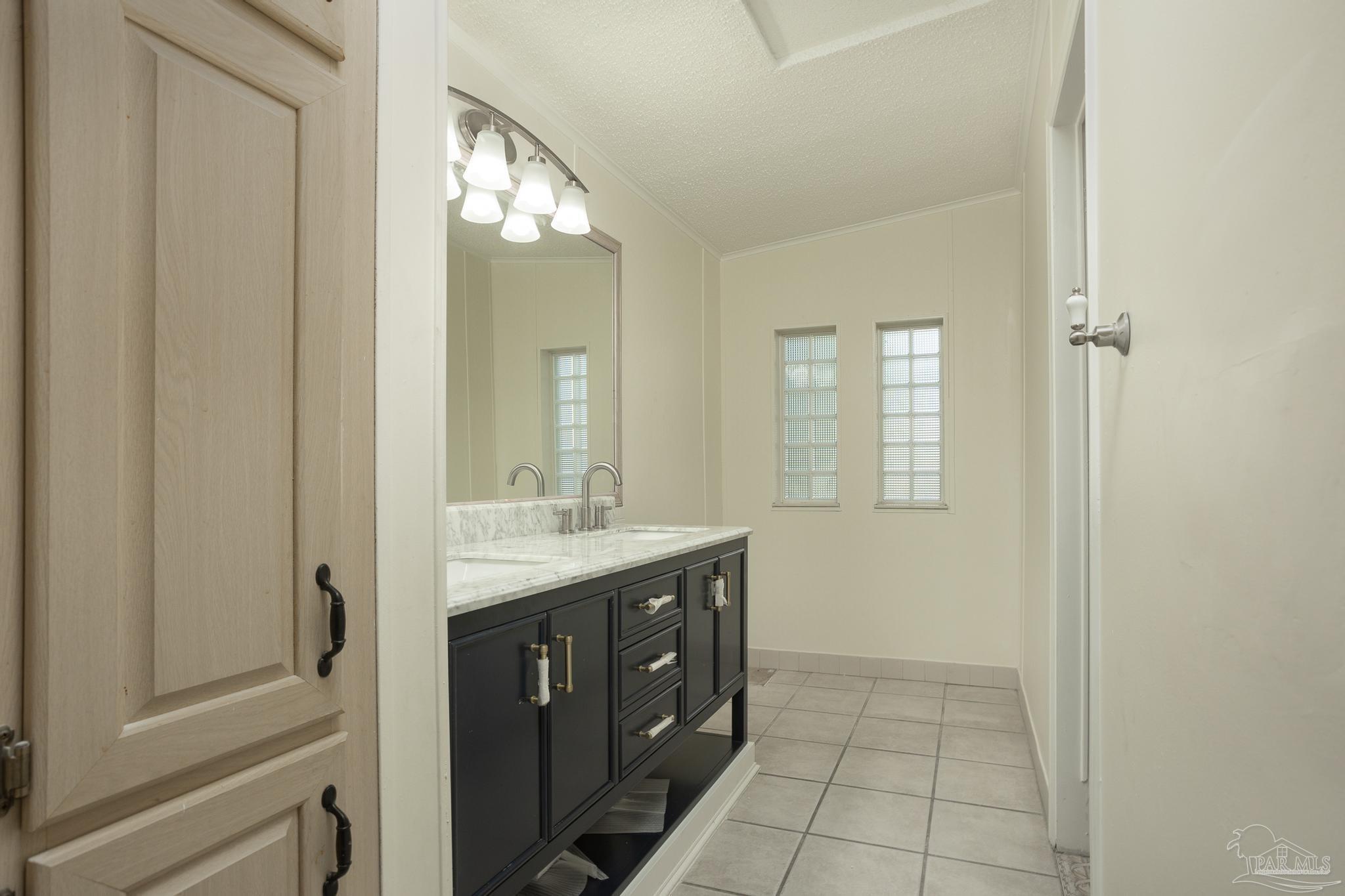 1945 Reagan Road Navarre, FL 32566 - Photo 27 of 39 Gallery Image 27