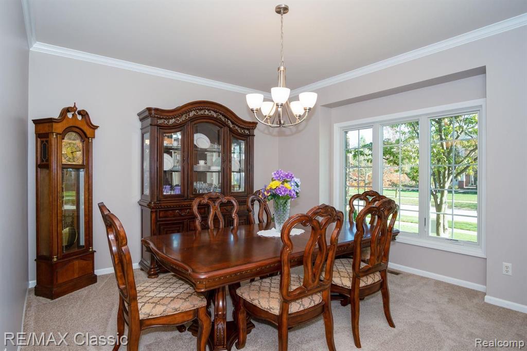47886 Pavillon Road Canton, MI 48188 - Photo 5 of 31