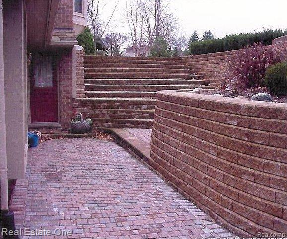 1845 Ludgate Lane Rochester, MI 48309 - Photo 20 of 25 1845_Ludgate_4