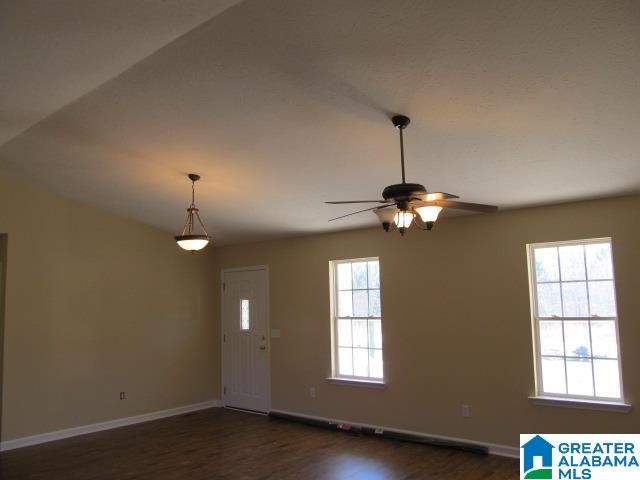 172 Jennifer Lane Boaz, AL 35957 - Photo 3 of 18