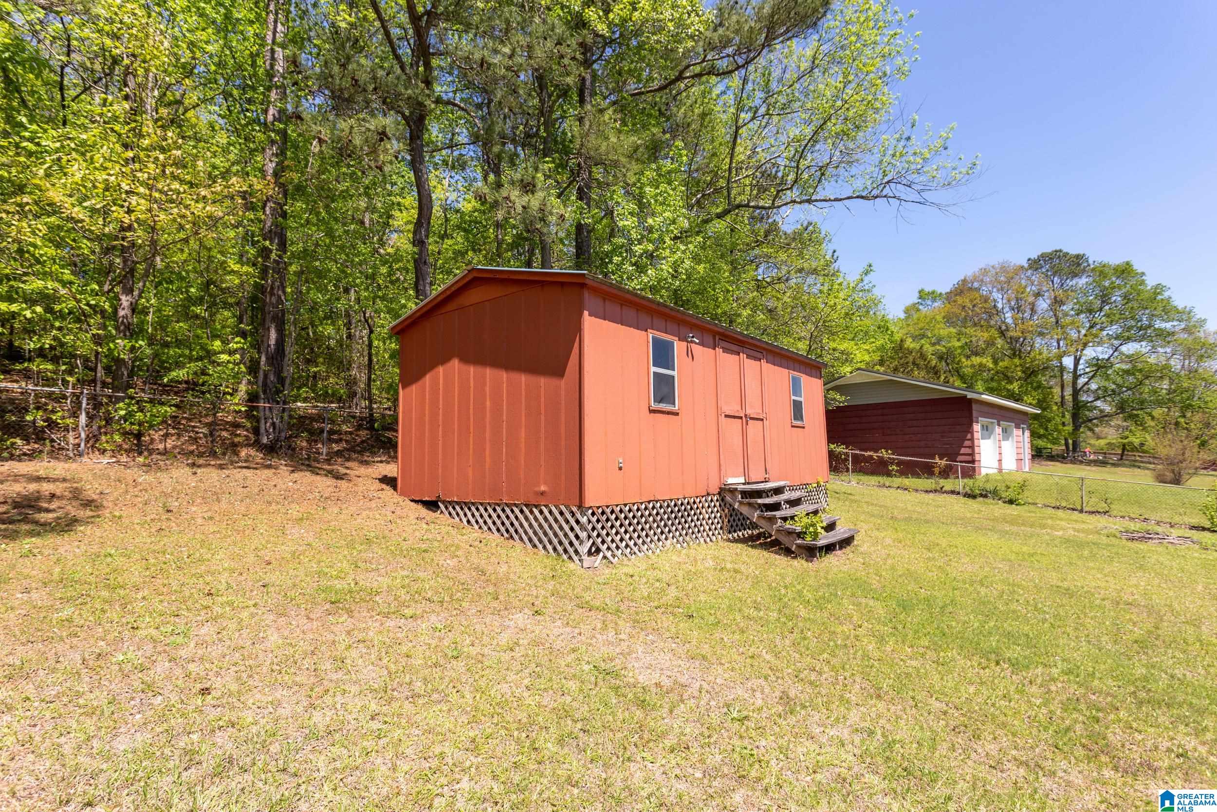 4223 Springhill Drive Anniston, AL 36201 - Photo 4 of 23