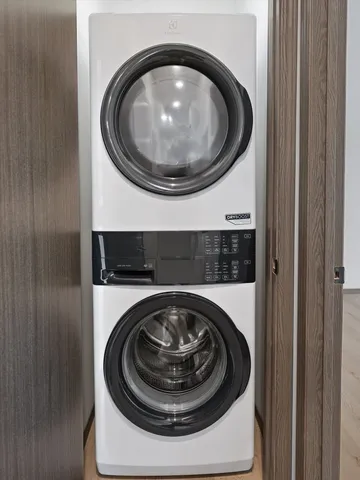 $340,000 | 10718 East Augusta Avenue, Spokane, WA 99206