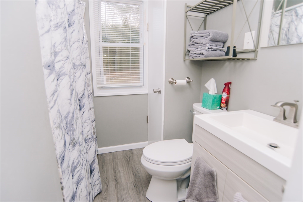 63 Granger Street Springfield, MA 01119 - Photo 14 of 40