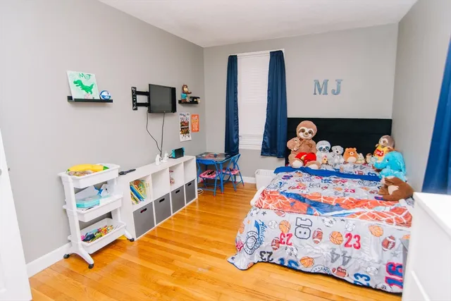 $309,900 | 63 Granger Street, Springfield, MA 01119