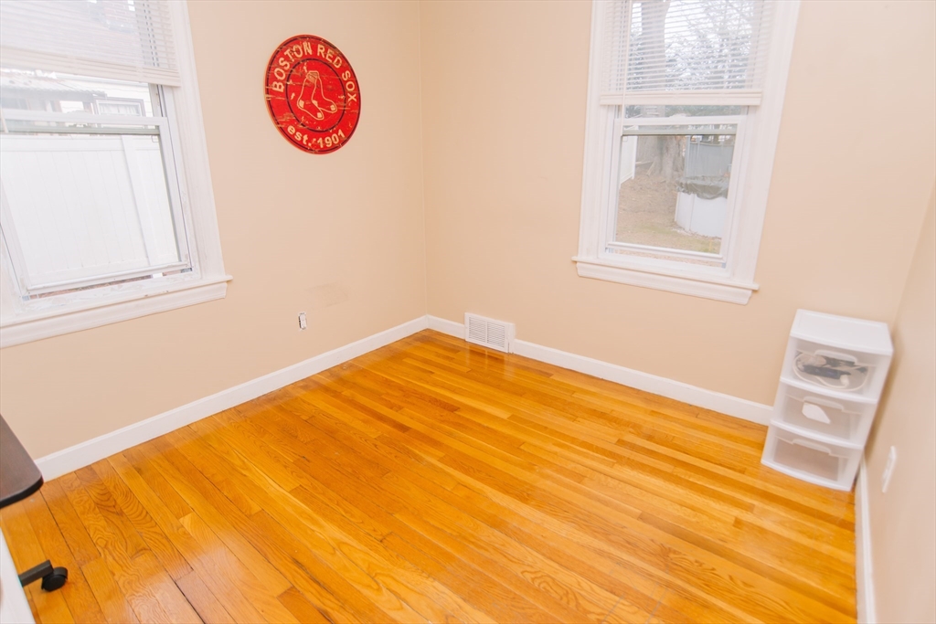 63 Granger Street Springfield, MA 01119 - Photo 19 of 40