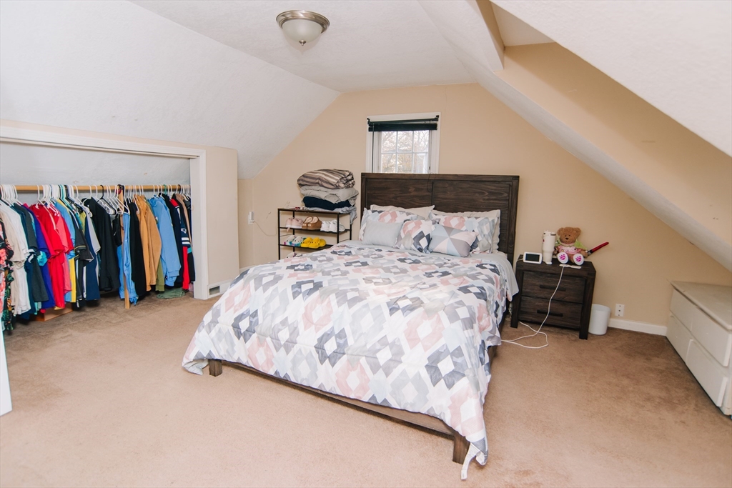 63 Granger Street Springfield, MA 01119 - Photo 27 of 40