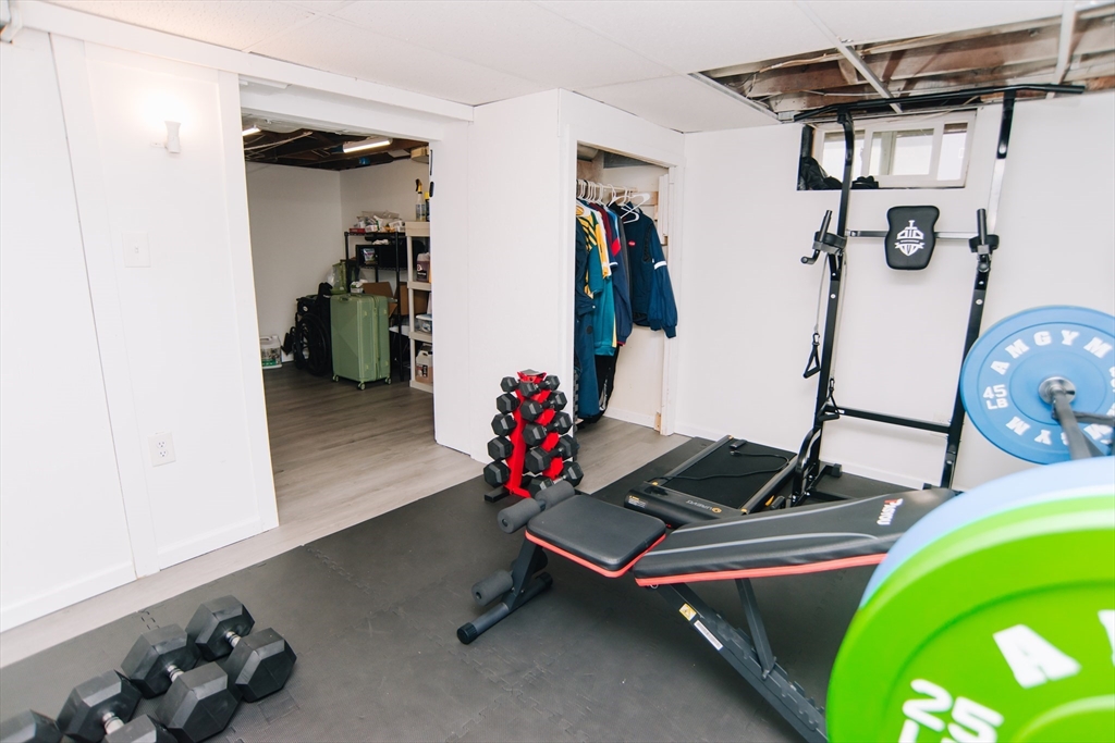 63 Granger Street Springfield, MA 01119 - Photo 32 of 40